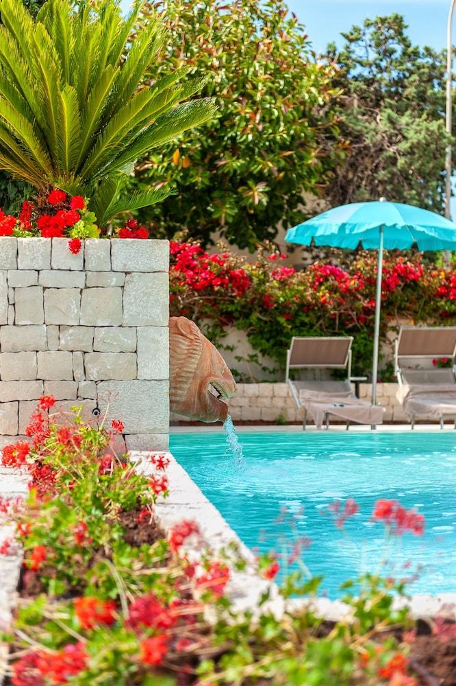 Acacia Palace (Adults Only) Marina di Ragusa Εξωτερικό φωτογραφία
